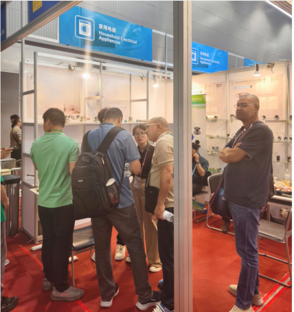 1747981565813182.png image.png