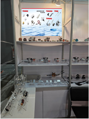 1747982022358783.jpg 435.jpg